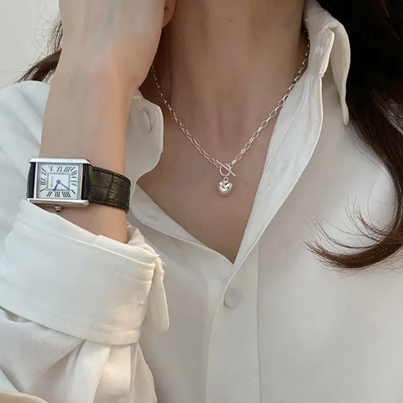 New Minimalist Minimal Dainty Silver Heart Chain Link Toggle Necklace - Picture 4 of 4